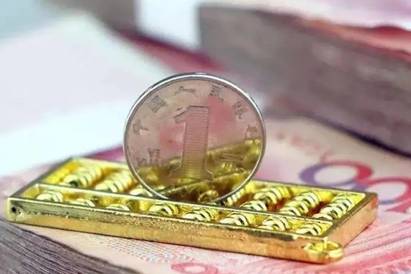 每月缴纳320元公积金，贷款额度受哪些因素影响？